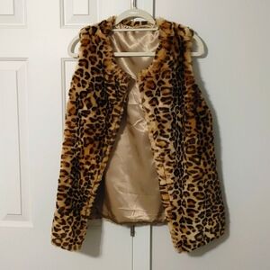 Leopard print, faux fur ladies vest